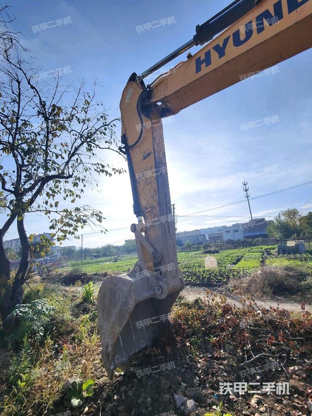 小臂整体左后（工作和回转装置）