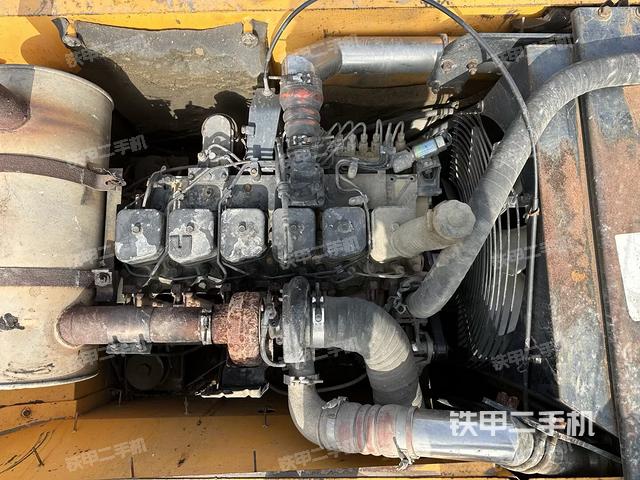 发动机整体俯视（整机外观）