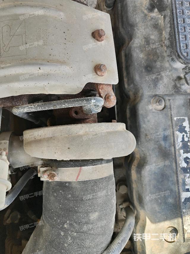 增压器特写（上车部件）