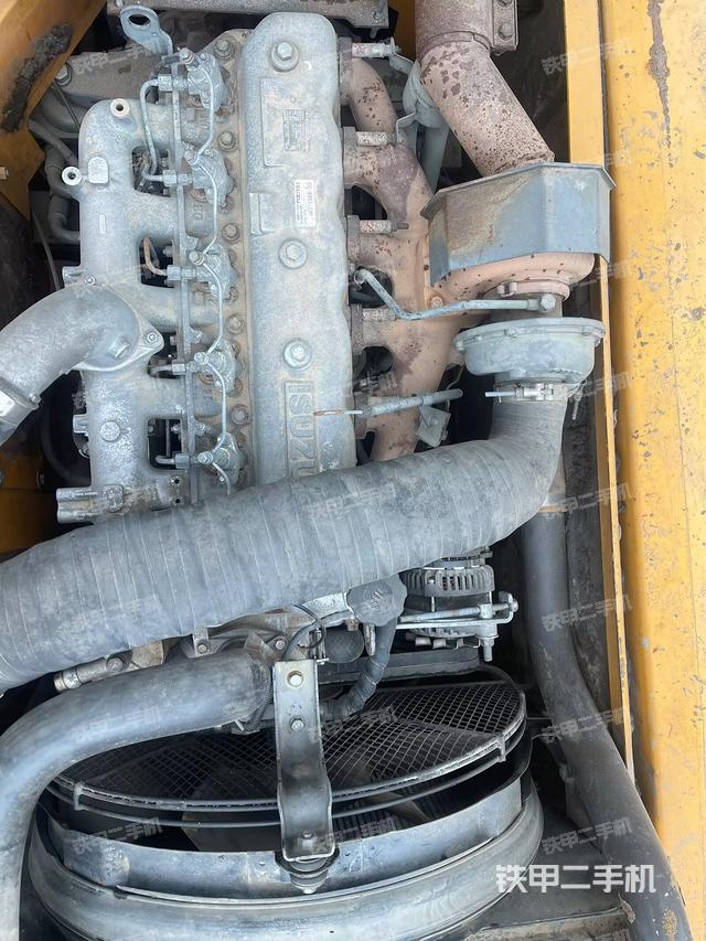 发动机整体俯视（整机外观）