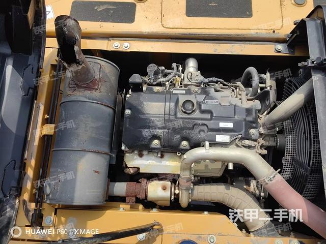 发动机整体俯视（整机外观）