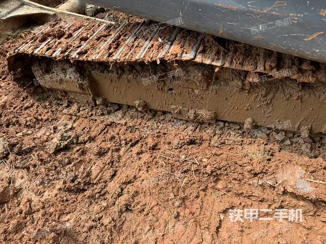 單側(cè)履帶整體（整機(jī)外觀(guān)）