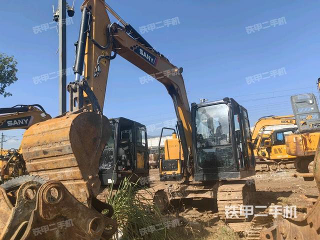 三一重工SY75C挖掘机