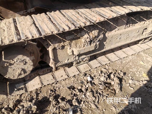 单侧履带整体（整机外观）