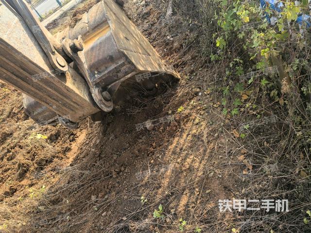 小臂整体左后（工作和回转装置）