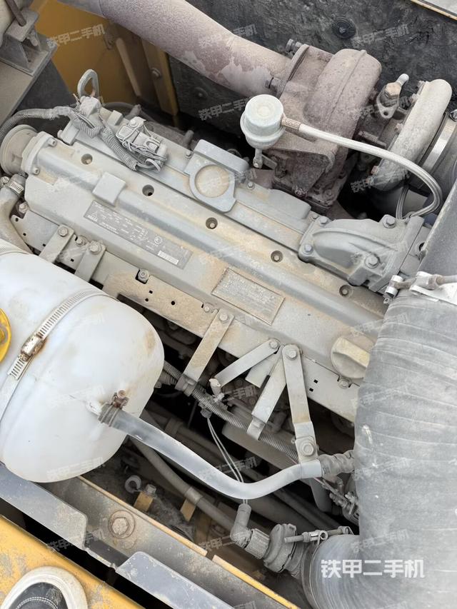 发动机整体俯视（整机外观）