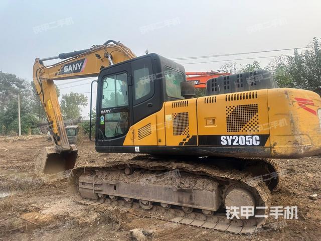 单侧履带整体（整机外观）