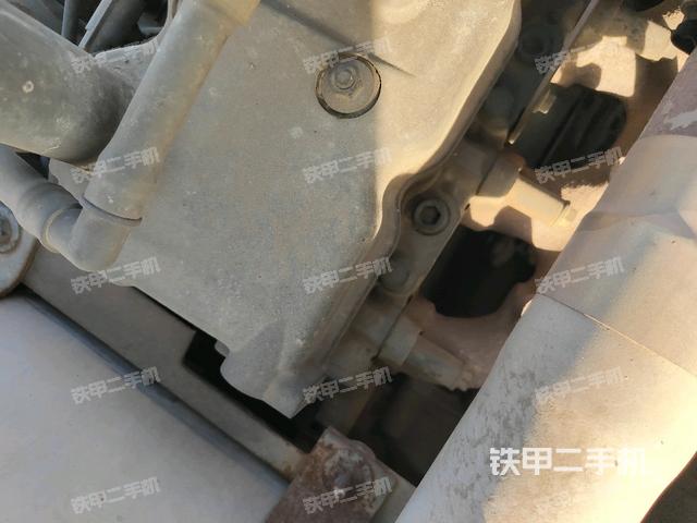 气门室盖螺丝特写（上车部件）