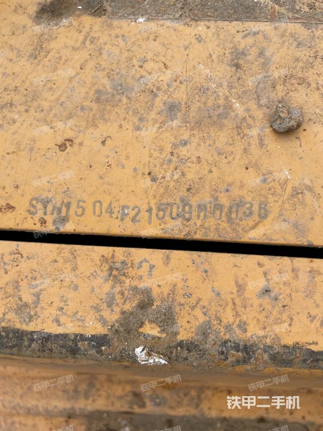 铲斗右后整体（工作和回转装置）