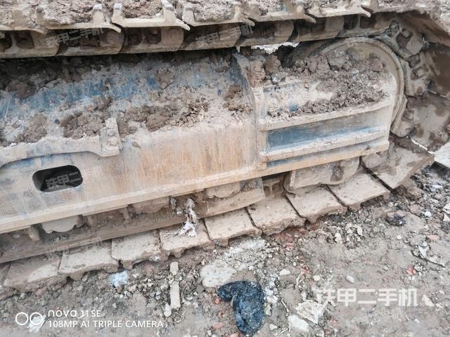 右側(cè)履帶整體（行走機構(gòu)）