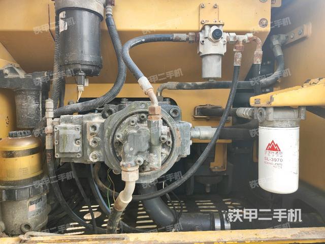 液压泵室（大件舱室）