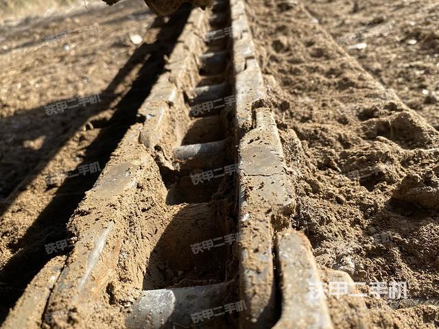 單側履帶整體（整機外觀）