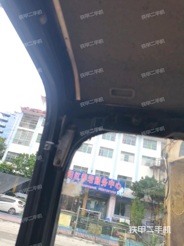 頂棚整體（駕駛室部分）