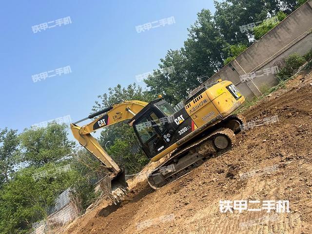 卡特彼勒320D2L液壓挖掘機(jī)