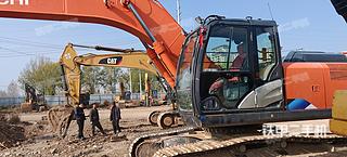 日立ZX240-5A挖掘机