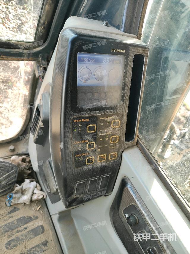 显示屏 （驾驶室部分）