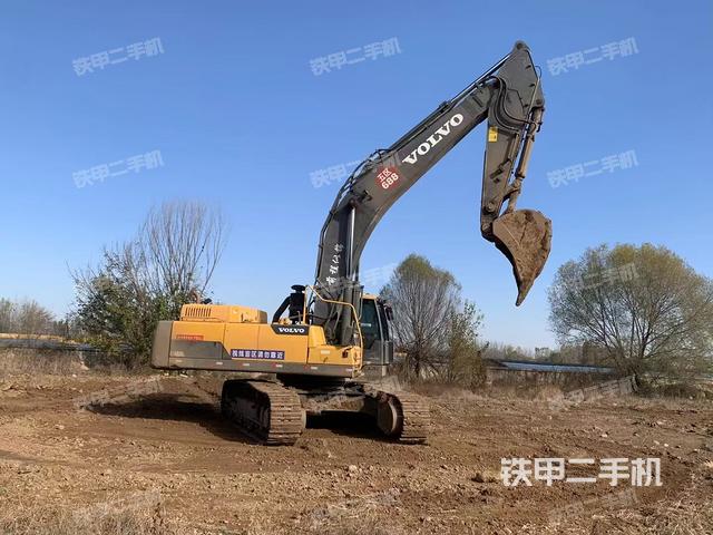 整机右后45°（整机外观）