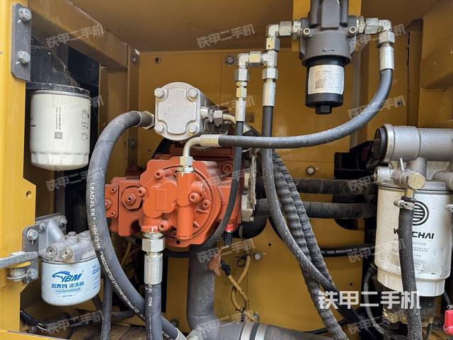 液壓泵室（大件艙室）