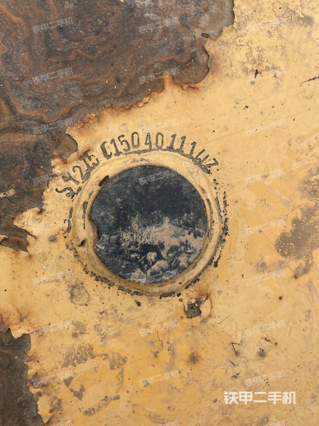 小臂整体右前（工作和回转装置）