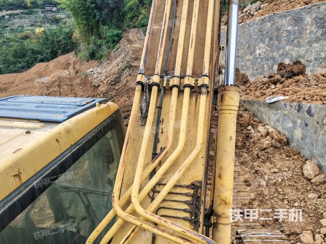 大臂背部俯視（工作和回轉裝置）