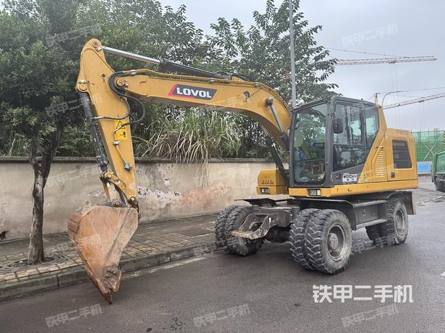 雷沃重工FW150F挖掘機