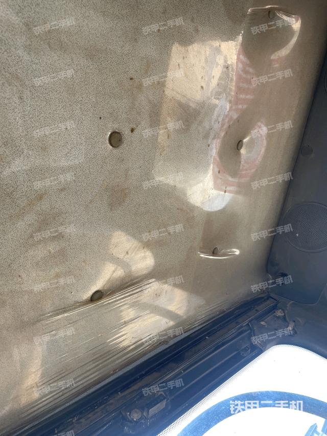 座椅后部（驾驶室部分）