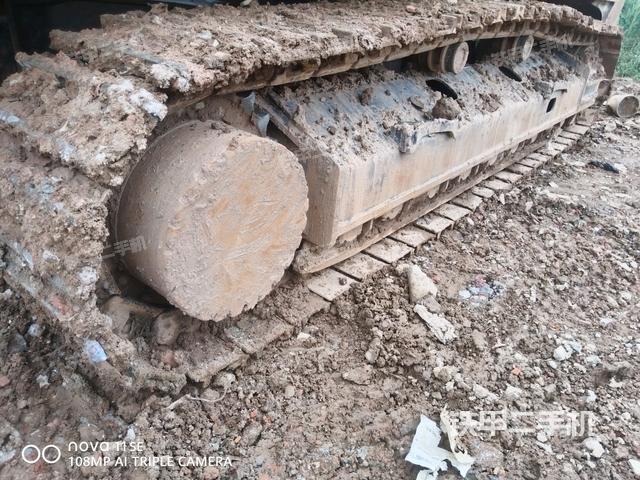 左側(cè)履帶整體?（行走機構(gòu)）