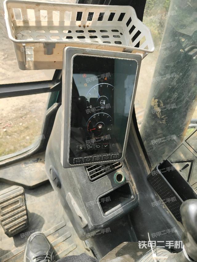 顯示屏?（駕駛室部分）