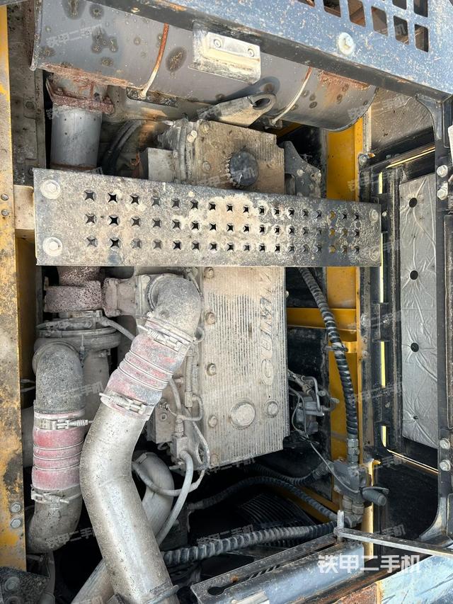 发动机整体俯视（整机外观）