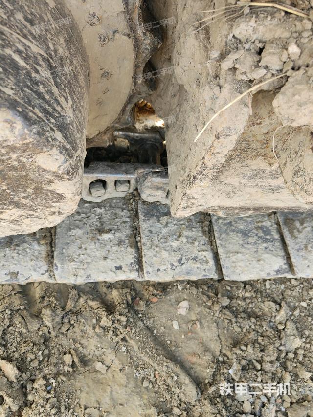 左驱动轮（行走机构）