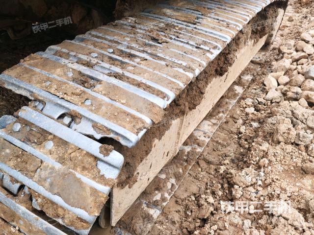 右側履帶整體（行走機構）