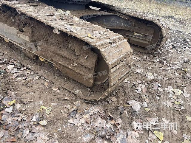 单侧履带整体（整机外观）