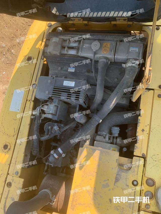 发动机整体俯视（整机外观）