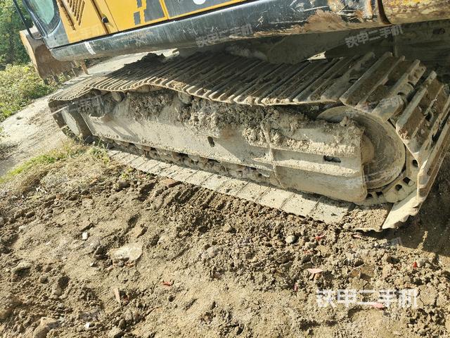 左側(cè)履帶整體?（行走機構(gòu)）