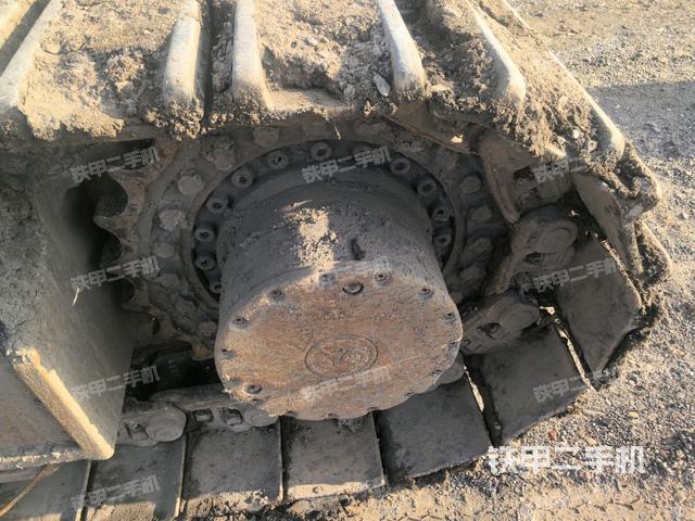 左驱动轮（行走机构）