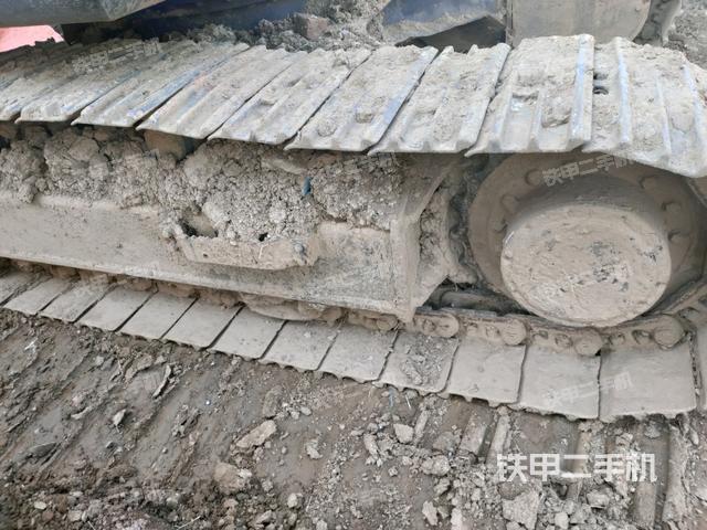 單側(cè)履帶整體（整機外觀）