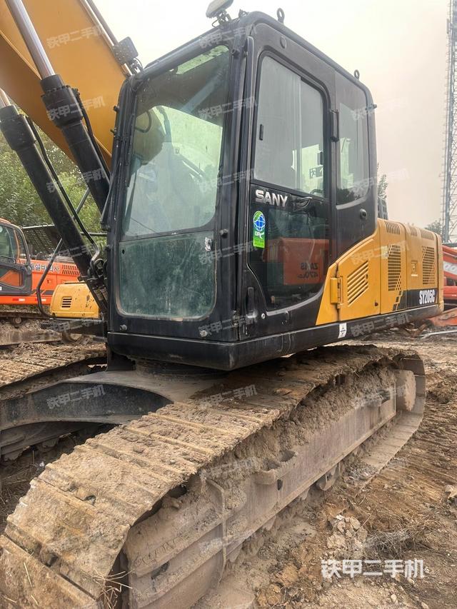 驾驶室整体（整机外观）