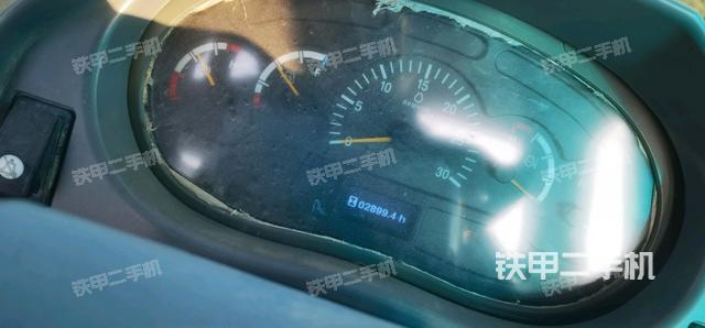 驾驶室工作台（整机外观及大件）