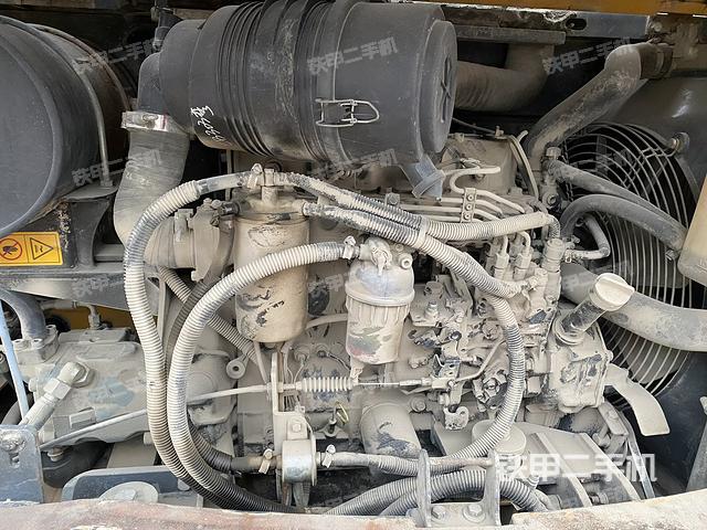 发动机整体俯视（整机外观）