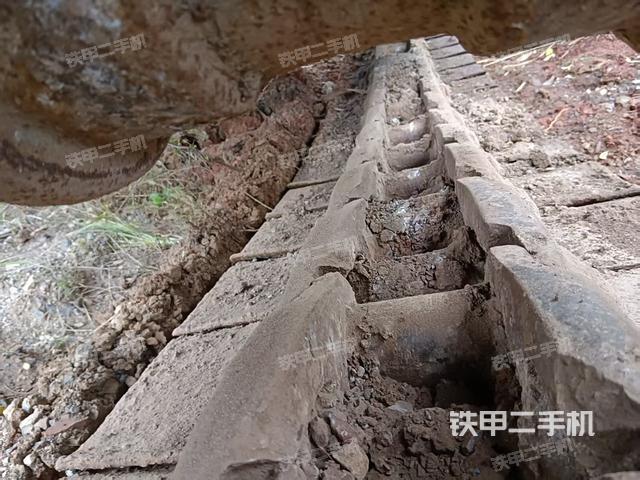 單側(cè)履帶整體（整機外觀）