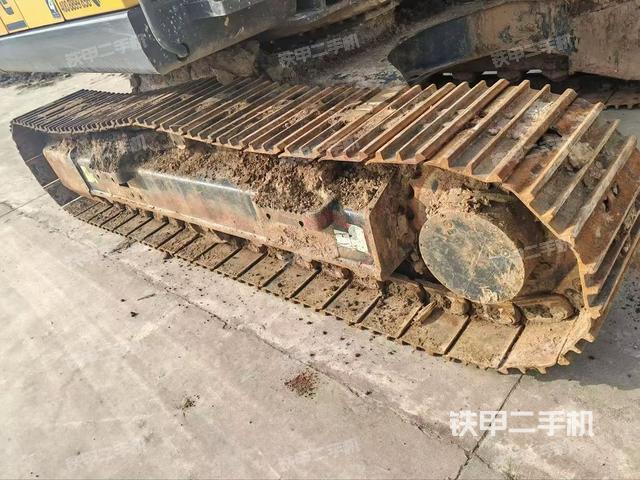 单侧履带整体（整机外观）