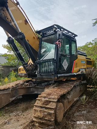 三一重工SY375H挖掘機(jī)