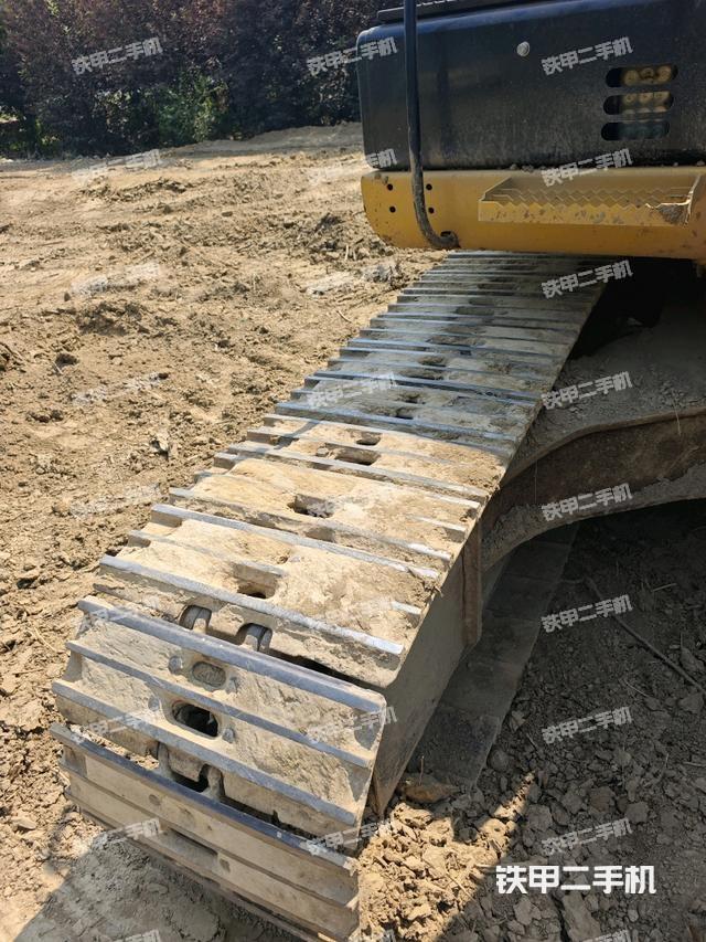 单侧履带整体（整机外观）