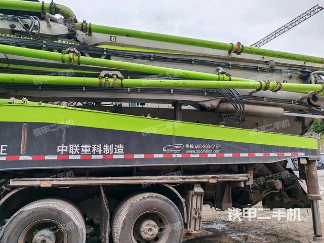 右侧正面图（整机外观）