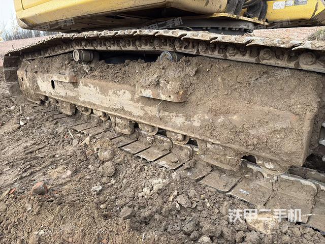 单侧履带整体（整机外观）