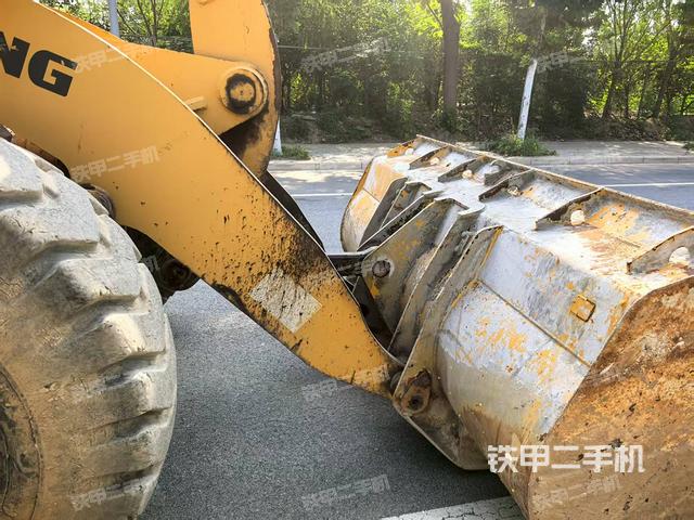 工作装置整体（整机外观及大件）