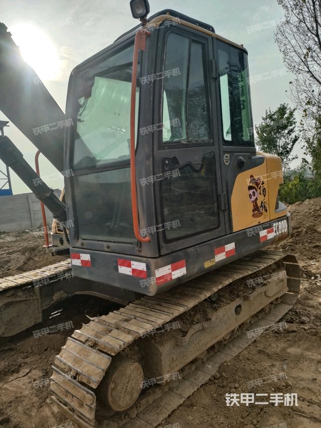 驾驶室整体（整机外观）