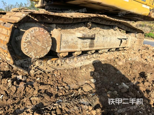 右侧履带整体（行走机构）