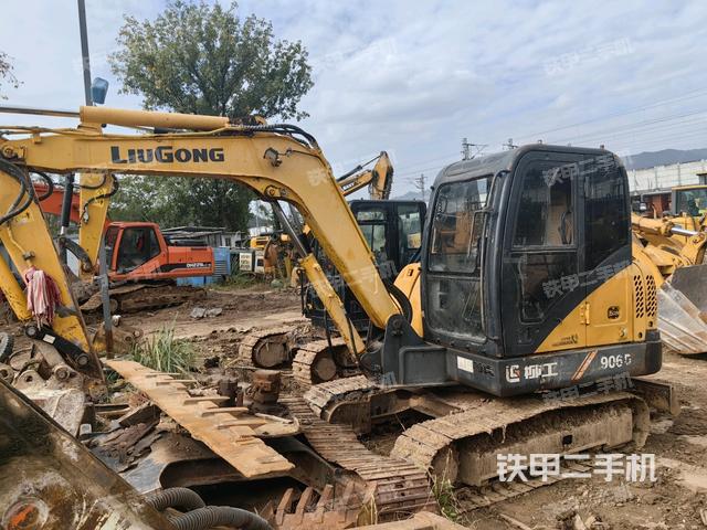 柳工CLG906D挖掘机