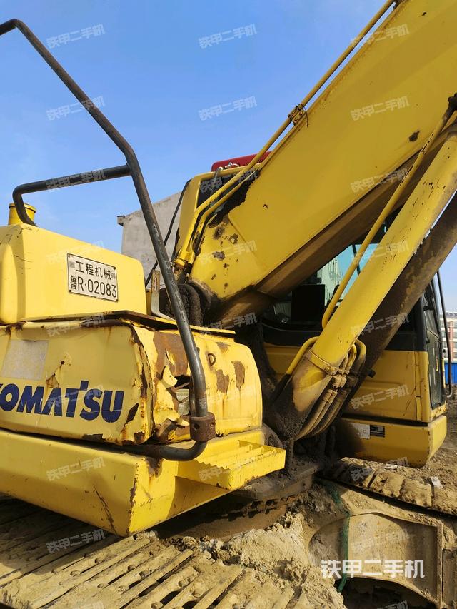 駕駛室頂部（整機(jī)外觀）